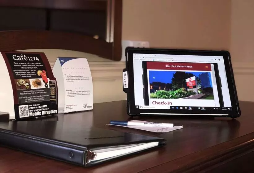 هتل Best Western Plus Ottawa City Centre