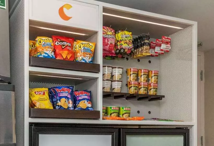 בית מלון כפרי Comfort Inn