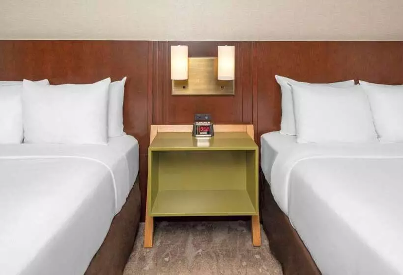 בית מלון כפרי Comfort Inn