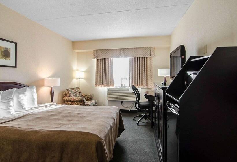 هتل Courtyard By Marriott Regina Downtown