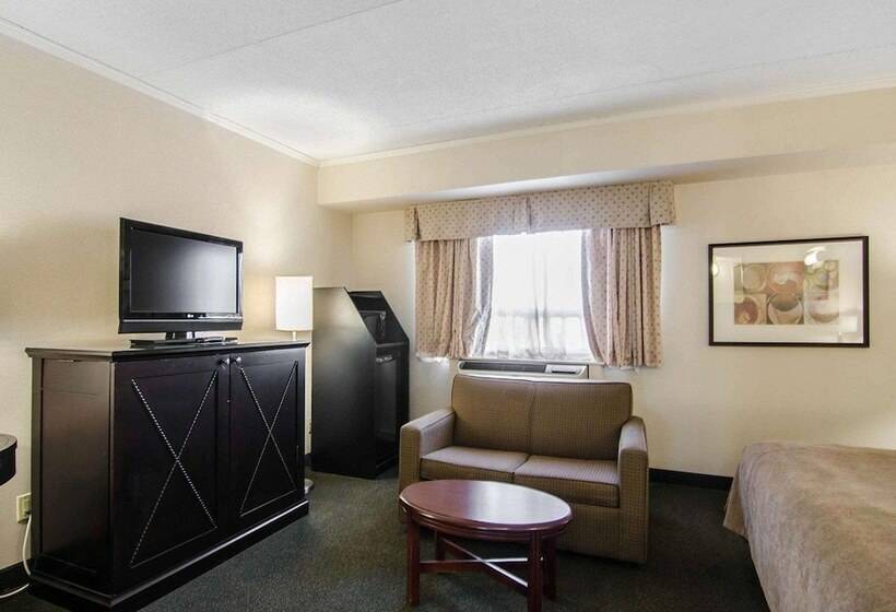 هتل Courtyard By Marriott Regina Downtown