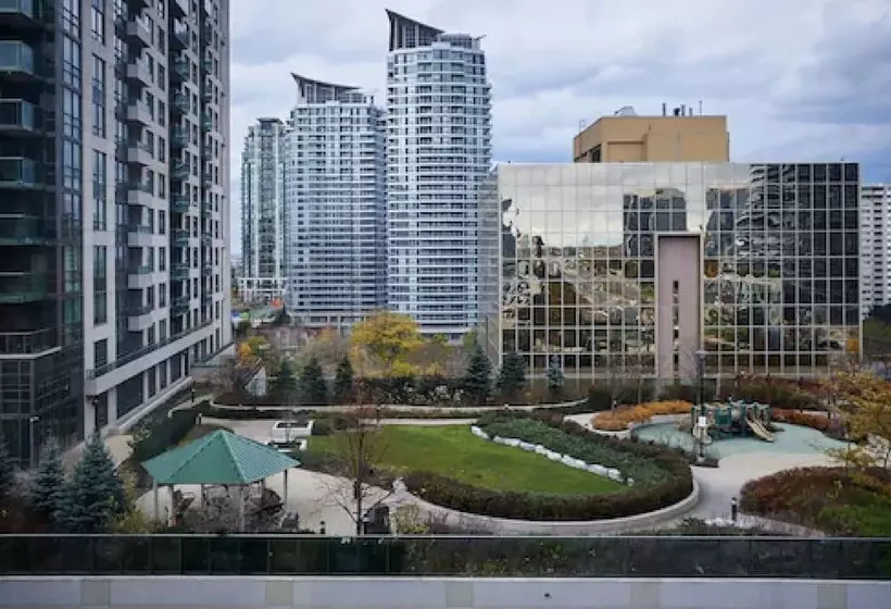 Delta Hotels By Marriott Toronto Mississauga