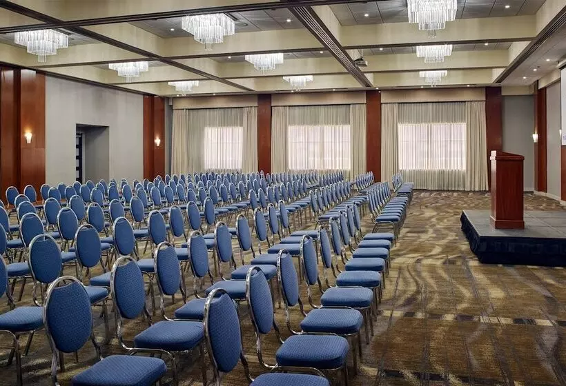 Delta Hotels By Marriott Toronto Mississauga