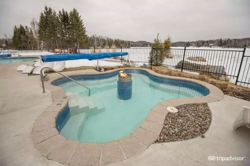 酒店 Esterel Resort