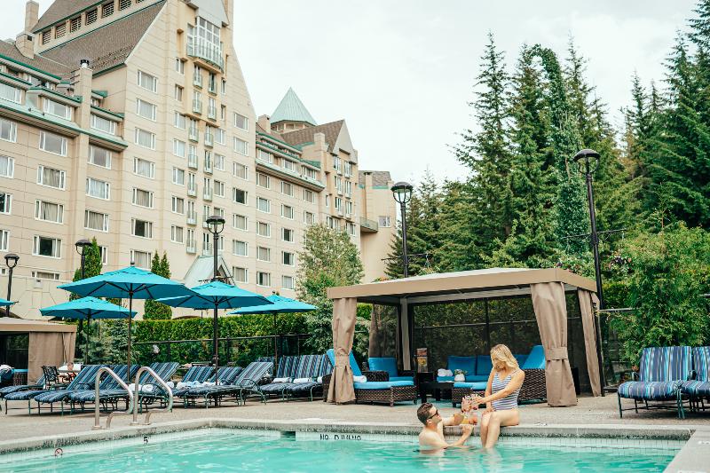 هتل Fairmont Chateau Whistler