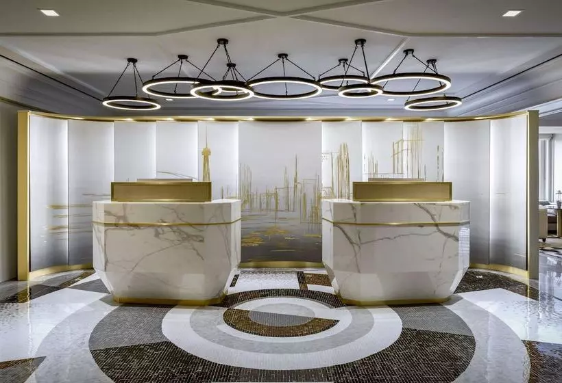 Отель Fairmont Royal York