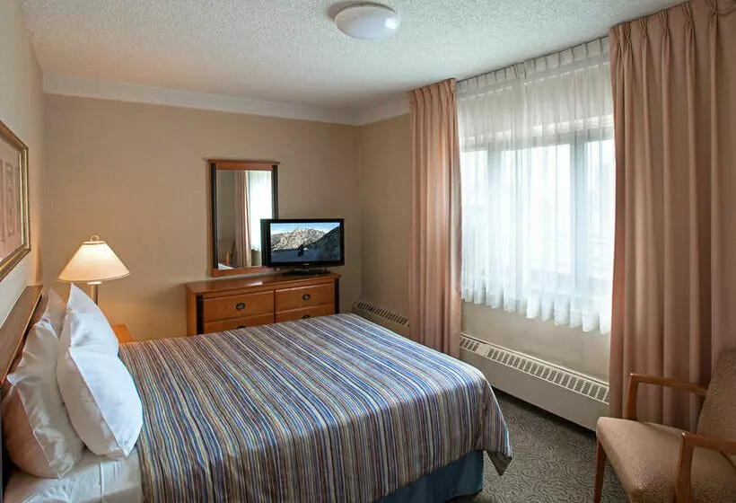 فندق Four Points by Sheraton Montreal Centre Ville