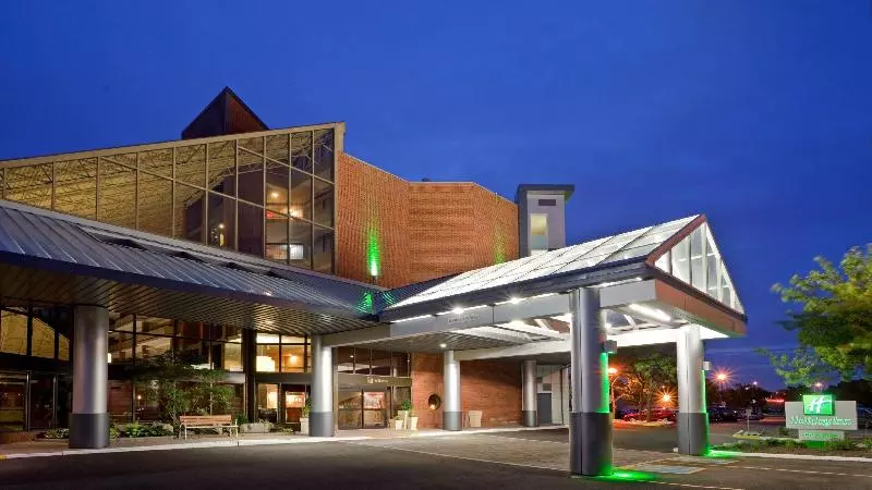 فندق Holiday Inn Oakville Centre, An Ihg