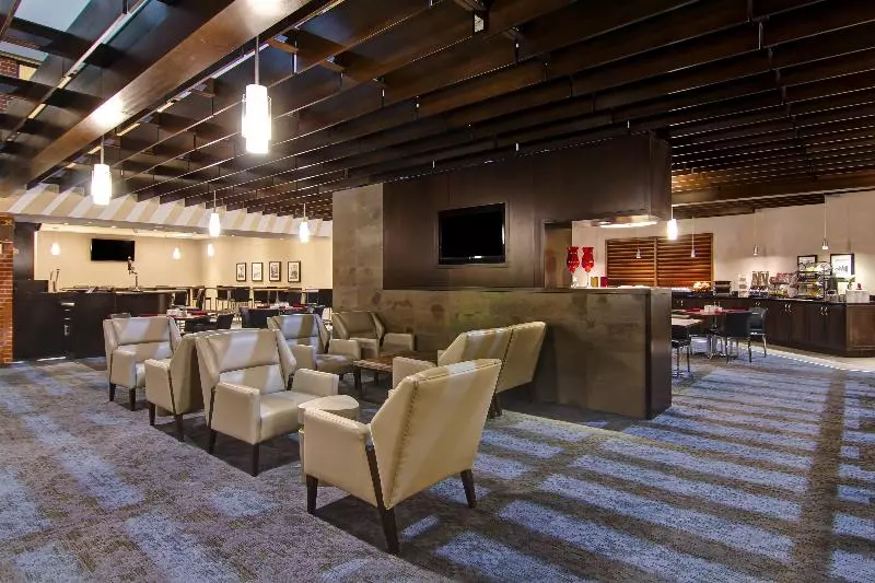 فندق Holiday Inn Oakville Centre, An Ihg
