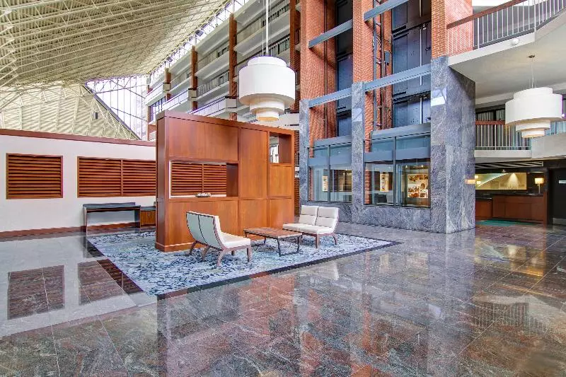 فندق Holiday Inn Oakville Centre, An Ihg