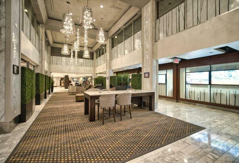 فندق Holiday Inn Toronto Downtown Centre, An Ihg