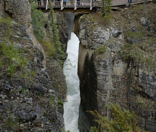 Jasper Inn & Suites By Innhotels