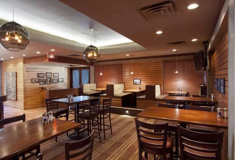 Jasper Inn & Suites By Innhotels