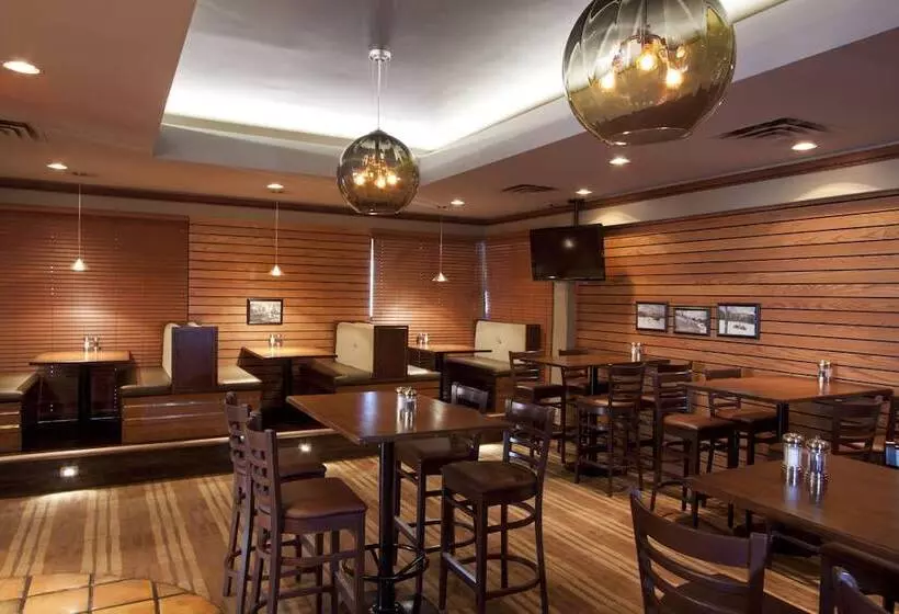 Jasper Inn & Suites By Innhotels