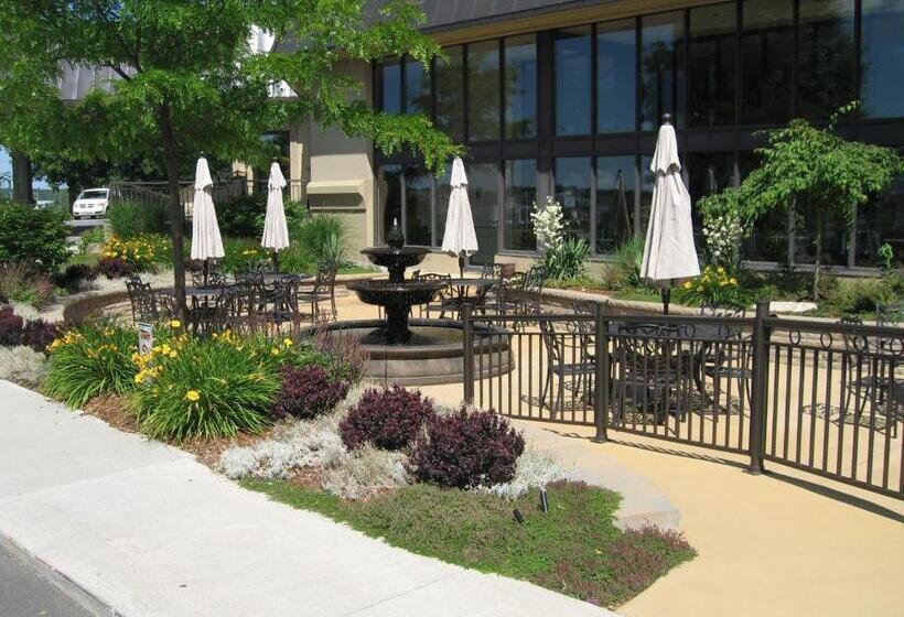 ホテル Le President Sherbrooke