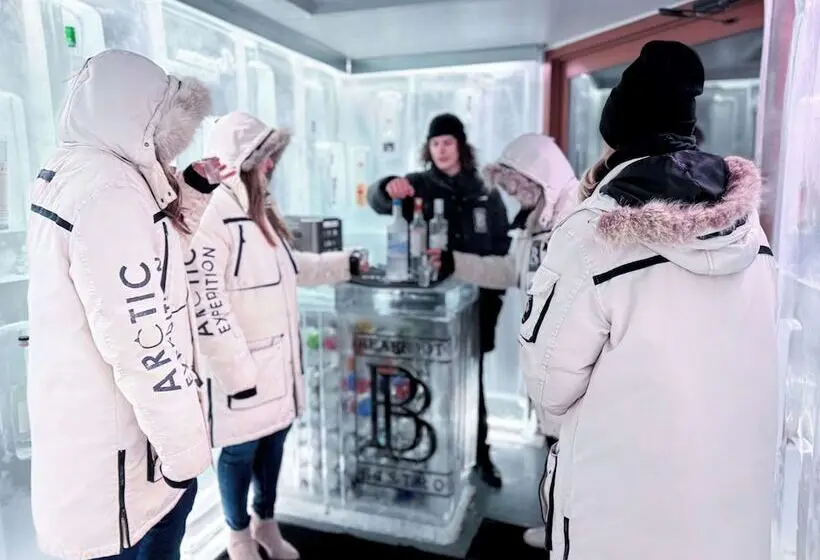 هتل Listel Whistler, A Coast