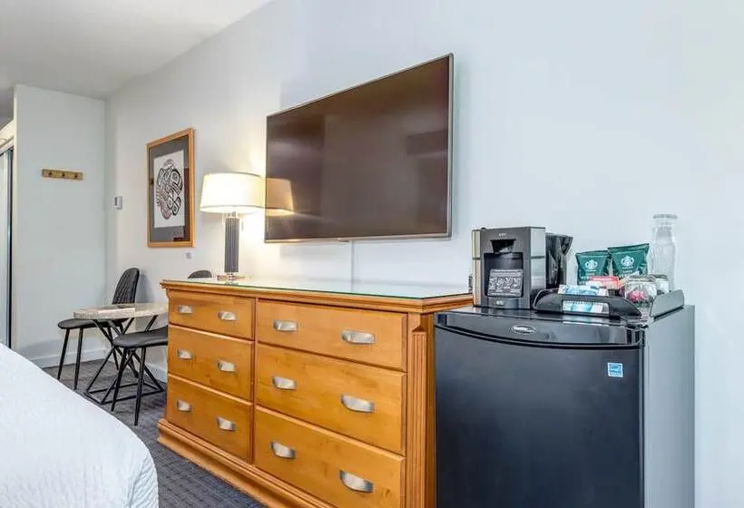 هتل Listel Whistler, A Coast