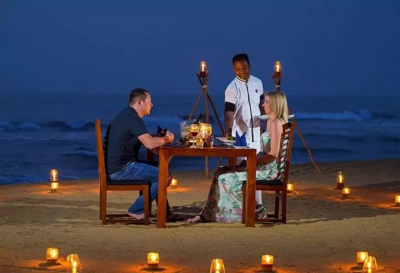 Mermaid Hotel & Club