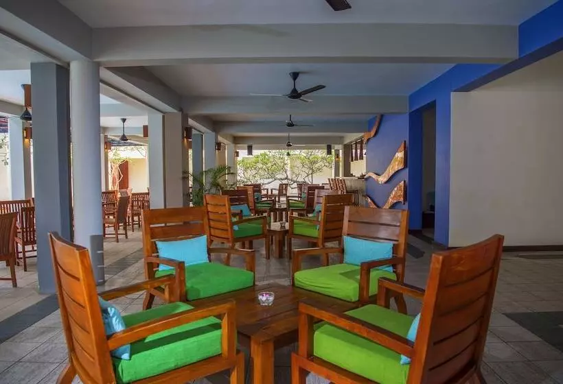 Mermaid Hotel & Club