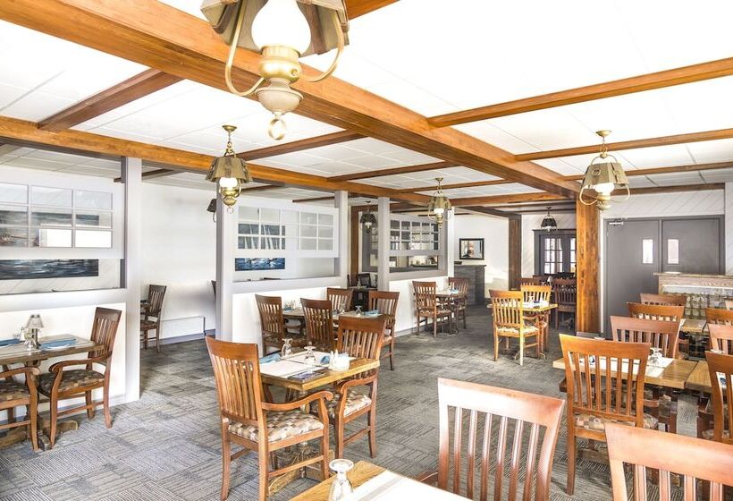 فندق Mount Peyton Resort & Conference Centre