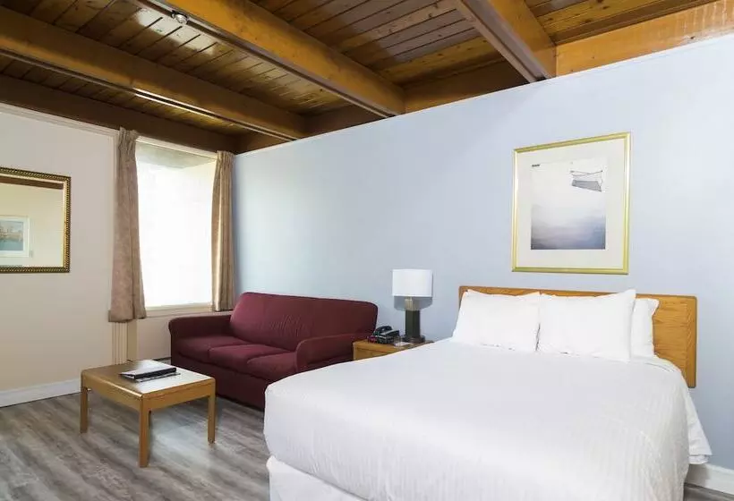 Hotel Mount Peyton Resort & Conference Centre