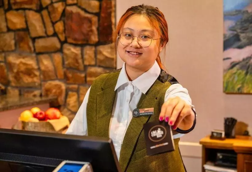 酒店 Old Orchard Inn