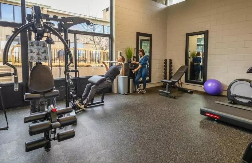 酒店 Old Orchard Inn