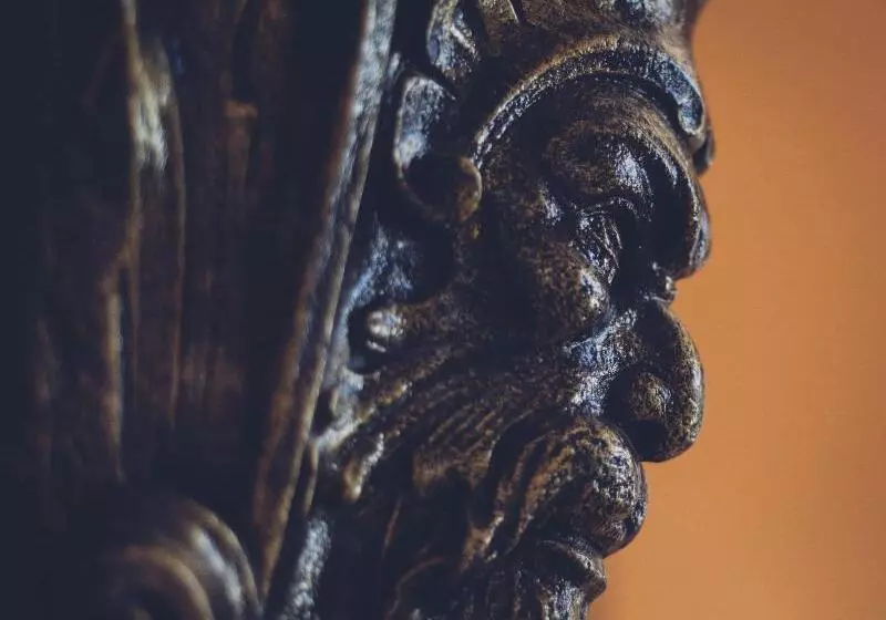 Prince Arthur Waterfront Hotel & Suites