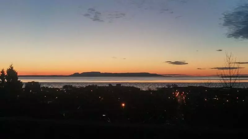 Prince Arthur Waterfront Hotel & Suites