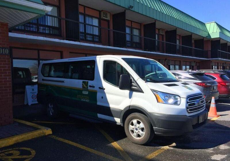 فندق Quality Inn & Suites Pe Trudeau Airport