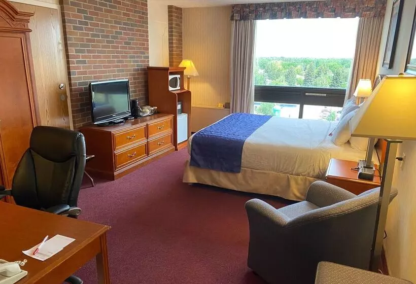 Hotel Ramada By Wyndham Lethbridge