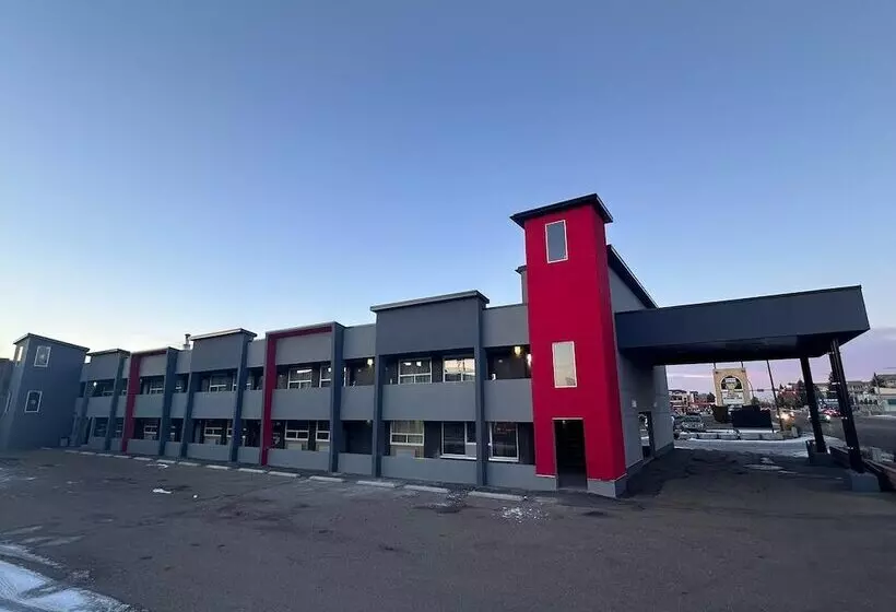 فندق Ramada By Wyndham Medicine Hat