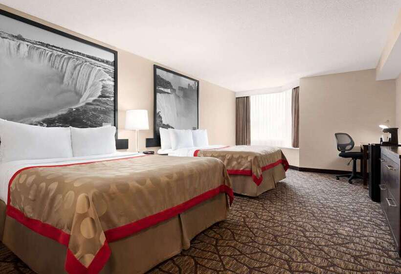 Отель Ramada By Wyndham Niagara Falls Near The Falls
