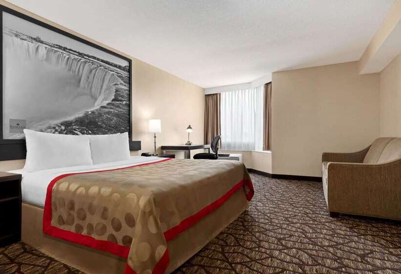 Отель Ramada By Wyndham Niagara Falls Near The Falls