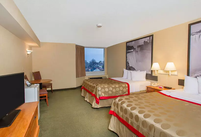 Hotel Ramada By Wyndham Niagara Falls Near The Falls