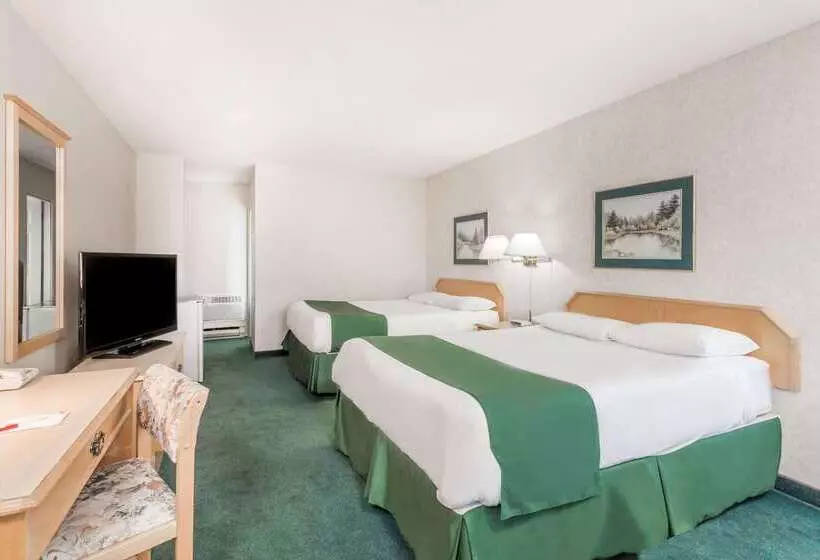 Hotel Ramada By Wyndham