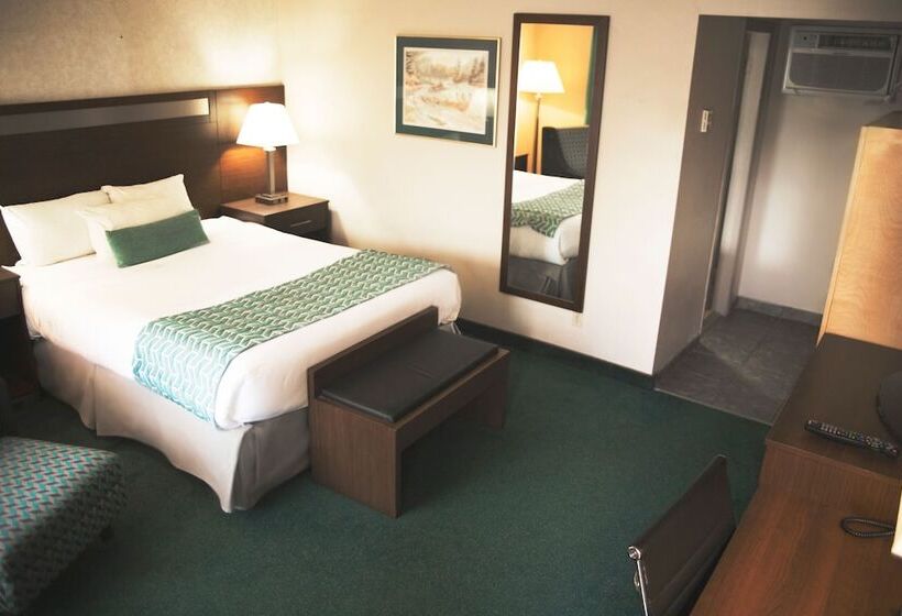 فندق Ramada By Wyndham