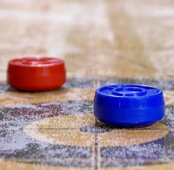 Royal Scot Hotel & Suites