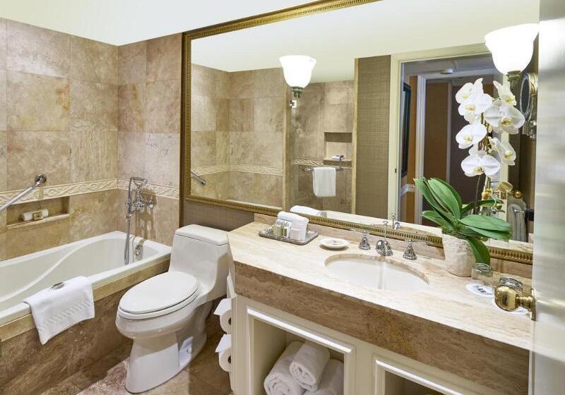 Wedgewood Hotel & Spa Relais & Chateaux