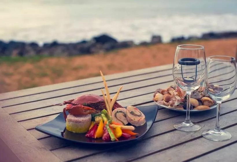 渡假胜地 Ranweli Holiday Village