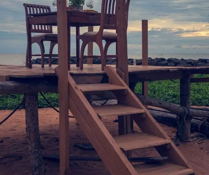 渡假胜地 Ranweli Holiday Village