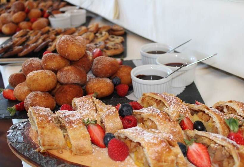 Garni Hotel Frohburg