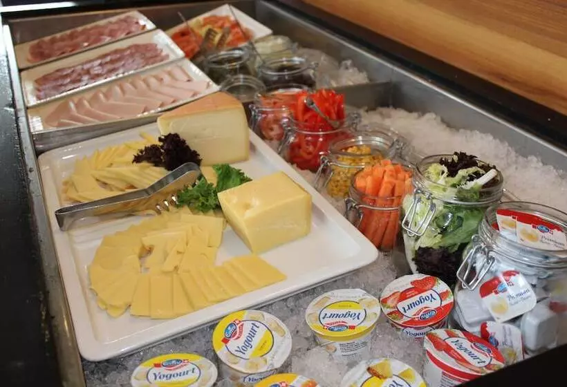 Garni Hotel Frohburg