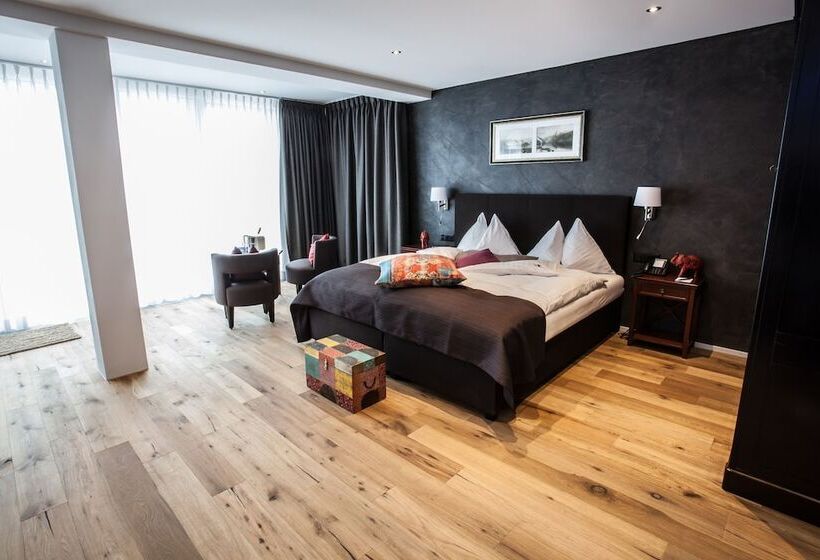 Garni Hotel Frohburg