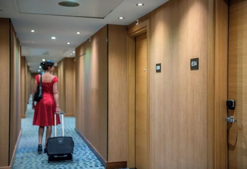 Hilton Geneva Hotel And Conference Centre