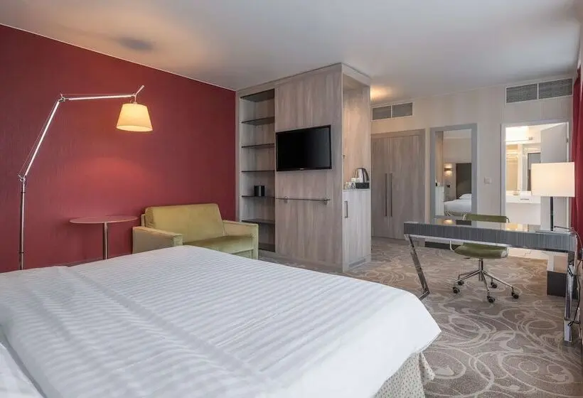 Hilton Geneva Hotel And Conference Centre