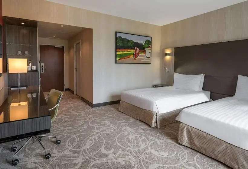 Hilton Geneva Hotel And Conference Centre