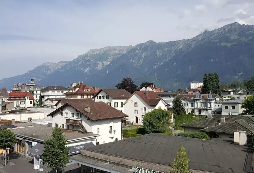 Отель Bernerhof