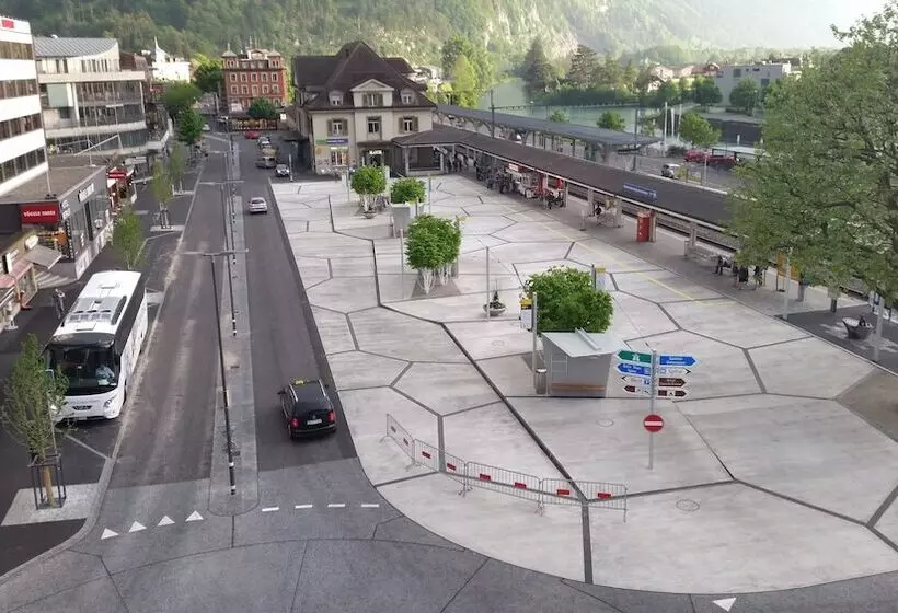 Отель Bernerhof