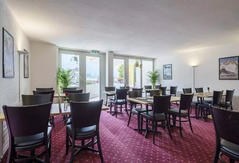 Отель Bernerhof